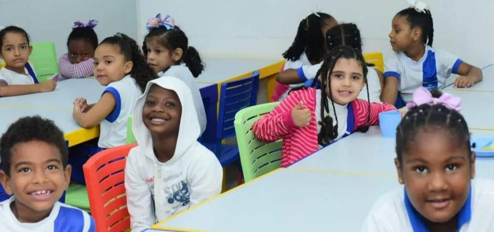 Pela primeira vez, Bahia supera meta de alfabetização e reduz desigualdade educacional