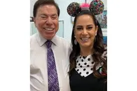 Filha de Silvio Santos se filia a partido para disputa de deputada federal