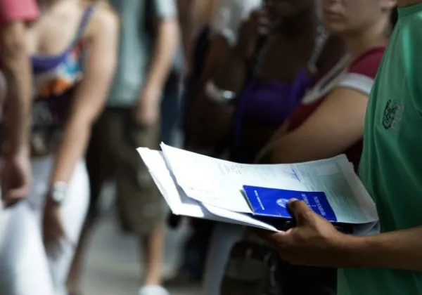 Número de trabalhadores cai, mas Bahia tem melhor início de ano